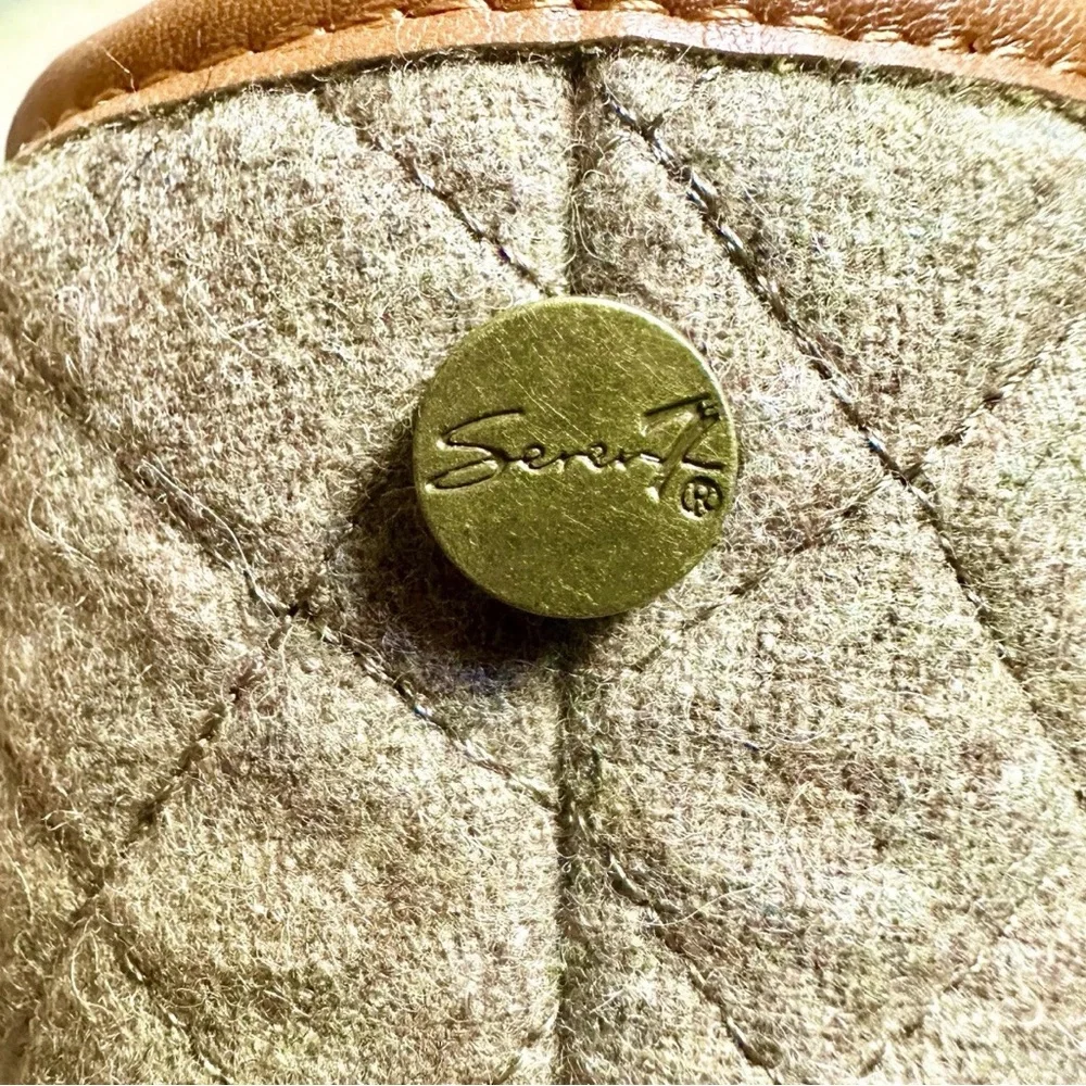 Duck Boots Seven 7 Quilted Goose Wool Duck Boots Beige Women’s 9